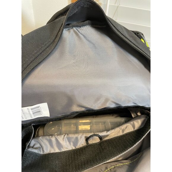 Spiderwire Fishing Tacklebox Backpack - Great Condition! - Picture 6 of 12